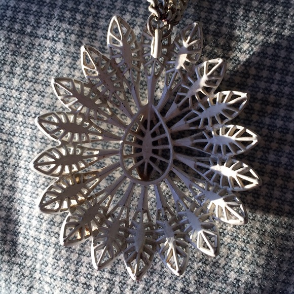 Vintage "Monet" filigree necklace - Picture 4 of 4